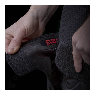 Защита колена EVS Option Air Black