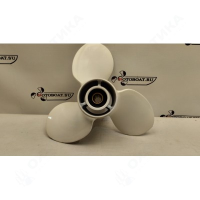 Винт Yamaha 9.9 - 15 2т, F9.9-F20 4т (3x9 1/4x9), белый