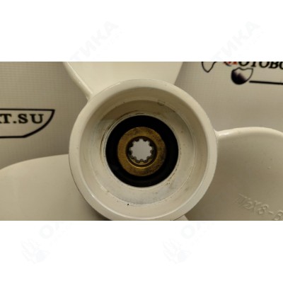 Винт Yamaha 4, 5, F4, F5, F6C (3x7-1/2x8), белый