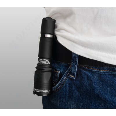 Armytek Dobermann Pro XHP35 HI White